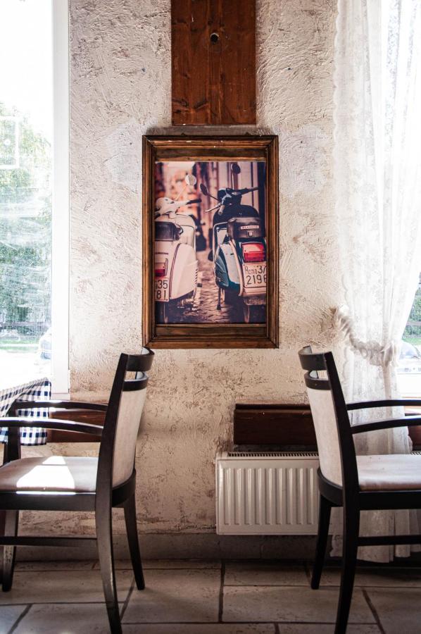 Sempre étterem és Panzió * Székesfehérvár